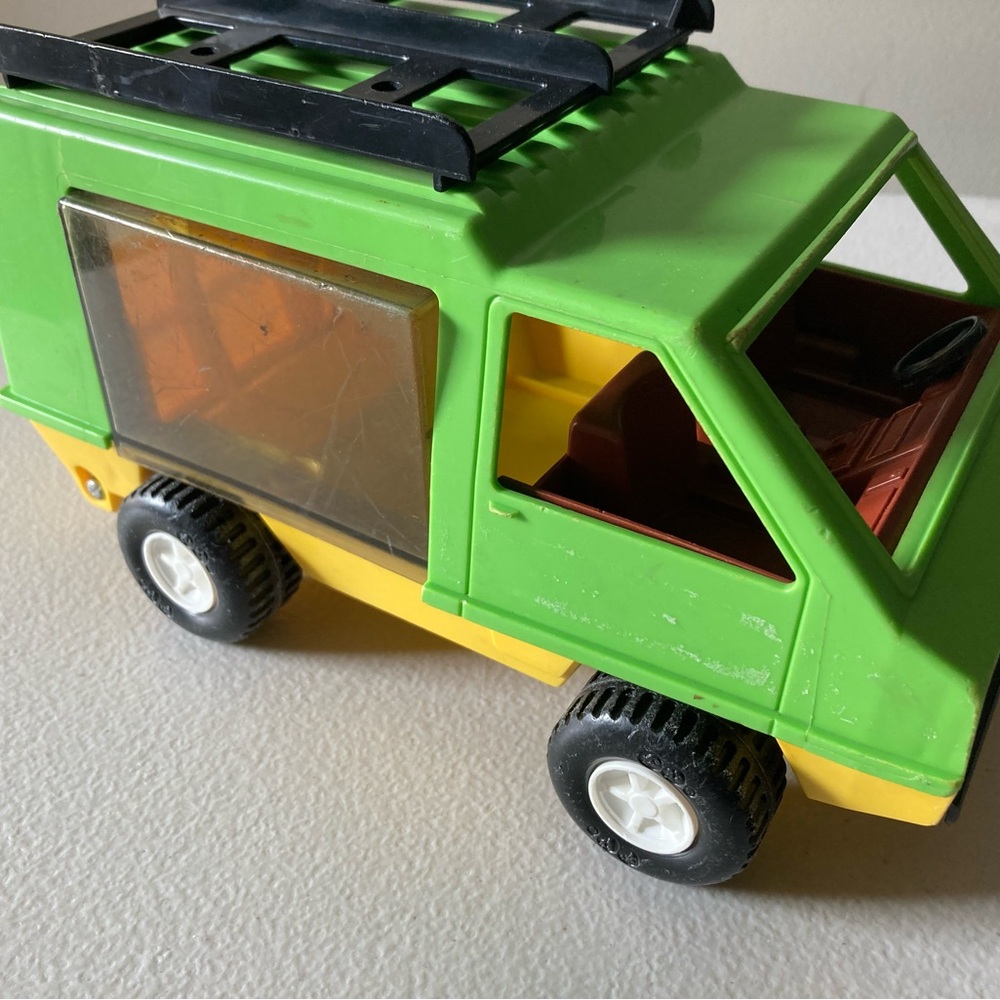 Vintage 1977 Fisher Price Adventure People Daredevil Sports Van Plastic Toy